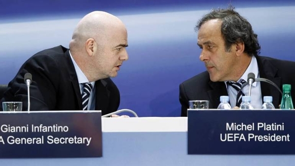 HOY / Platini se lanza contra "Infantino y sus esbirros"