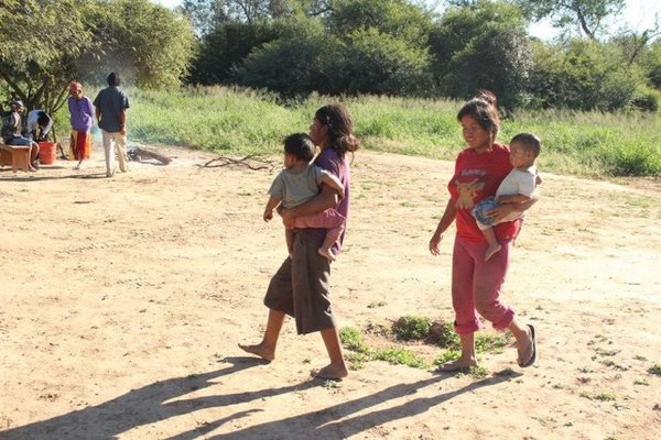 Comunidad Mbya Guarani de Caaguazú denuncia el desamparo del  INDI | Noticias Paraguay