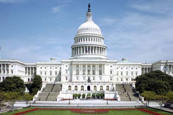 Cámara baja de EEUU vota sobre juicio político a Trump