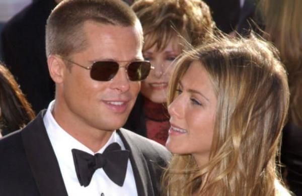 Jennifer Aniston y Brad Pitt se vuelven a reunir para celebrar la llegada de la Navidad - SNT