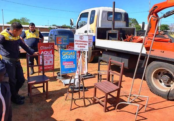 PMT despeja “estacionamientos privatizados” en el Centro •