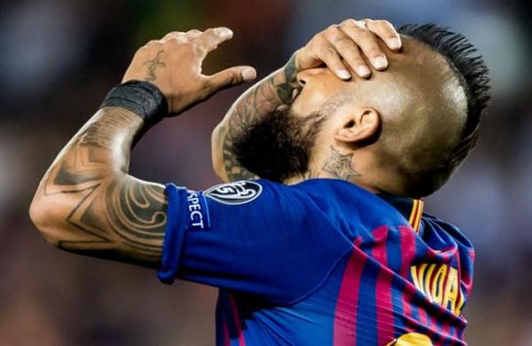 'No lo pudieron calmar': el día de furia de Vidal previo al clásico entre Barcelona y Real Madrid - SNT