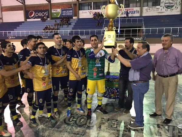 Vanoka es el campeón itaugüeño - Fútbol - ABC Color