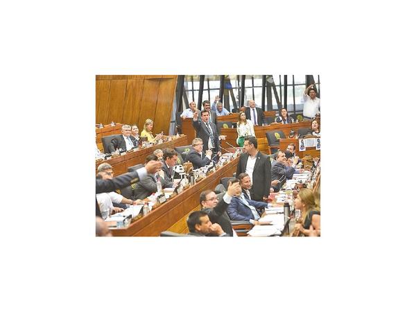 Diputados aprobaron polémica creación de dos distritos más