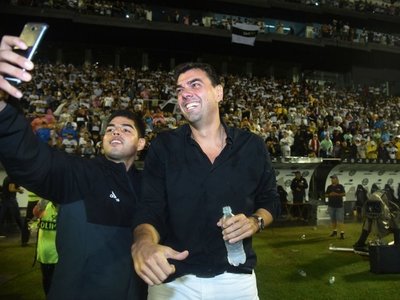 Trovato: “Quiero 40 mil socios”