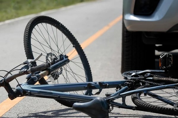 Fallece ciclista tras accidente sobre Mariscal López e Ingavi