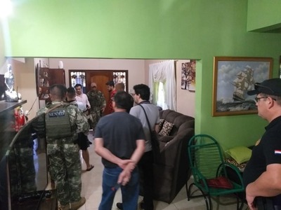 Llevan a cabo varios allanamientos en Encarnación por delitos financieros » Ñanduti