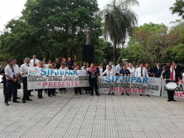 Sifjupar insta a sus asociados a pedir permiso para ausentarse el 24 y 31 de diciembre