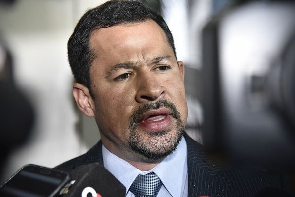 “Feliz Navidad” para Quintana: Diputados postergan su expulsión - Nacionales - ABC Color