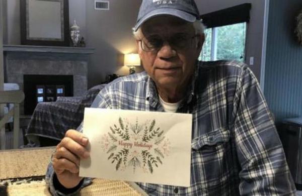 Hombre de 73 años paga las deudas de 36 familias para que celebren Navidad 'en paz' - SNT