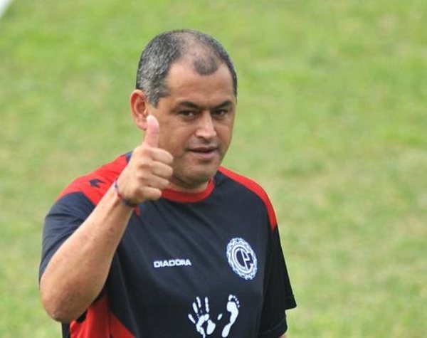 “Chiqui” Arce es el nuevo entrenador de Cerro Porteño