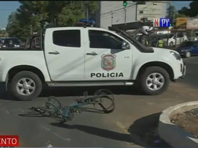Ciclista fallece tras chocar contra una camioneta en Mariscal López