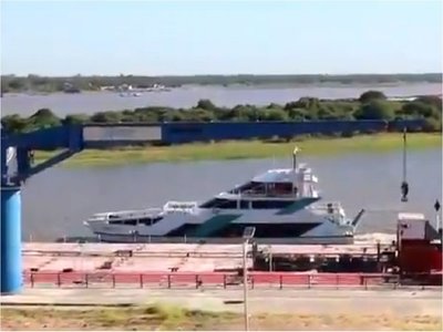 Ferry realiza su primer viaje desde Asunción a Villa Hayes