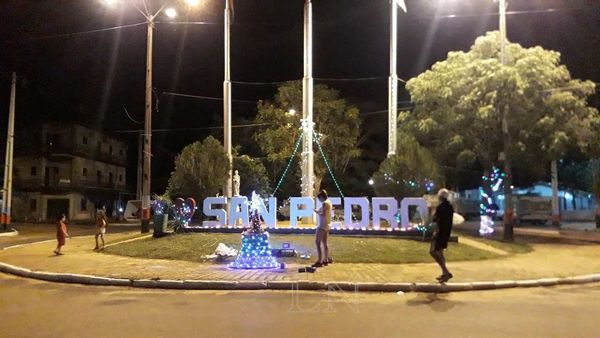 Ambiente navideño y festivo llega a San Pedro del Ycuamandyyu