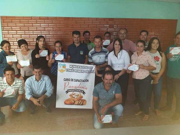 EN TOMÁS ROMERO PEREIRA HAY NUEVOS PANADEROS Y CONFITEROS.