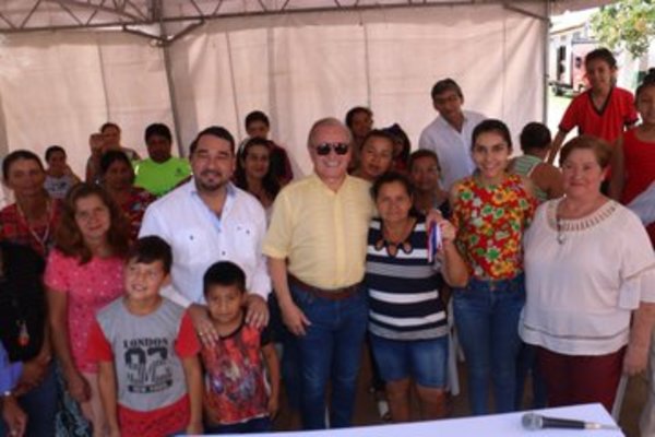 MUVH proveerá viviendas a agricultores e indígenas - .::RADIO NACIONAL::.