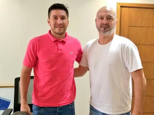 Sol asegura a Víctor Centurión