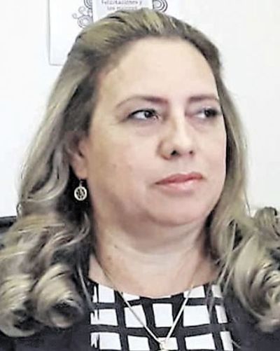 Instan a funcionarios a “hacer puente” el  24 y 31 - Judiciales y Policiales - ABC Color