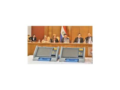Temen vulnerabilidades en la aplicación del voto electrónico
