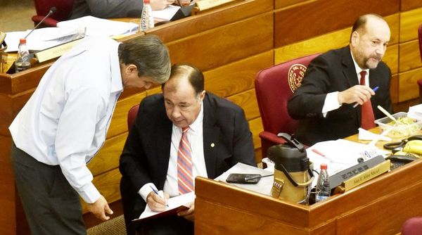 Aprueban audiencia judicial a distancia - Política - ABC Color