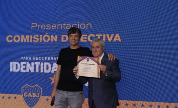 HOY / Boca presentó su nueva comisión directiva, pero sigue sin revelar su técnico