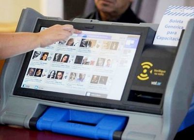Nuevas máquinas de votación estarán listas en febrero para capacitación - Nacionales - ABC Color