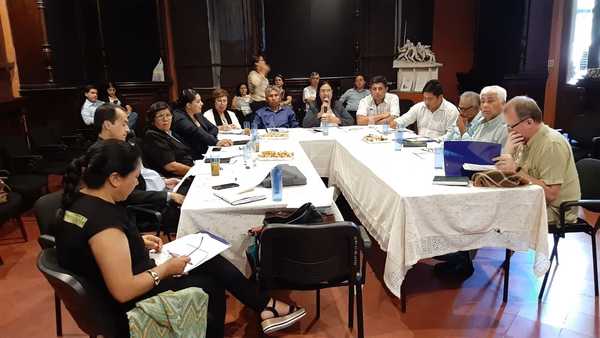 Comisión analizó posibles acciones a favor de las lenguas indígenas | .::Agencia IP::.