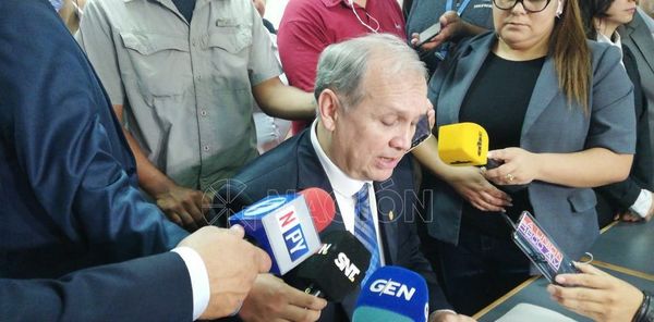 Renuncia de Ferreiro “es lo mejor que le pudo pasar a los asuncenos” - ADN Paraguayo