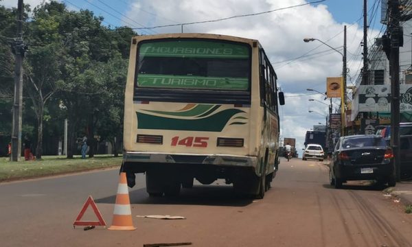 Buses chatarras siguen dejando a pasajeros a medio camino