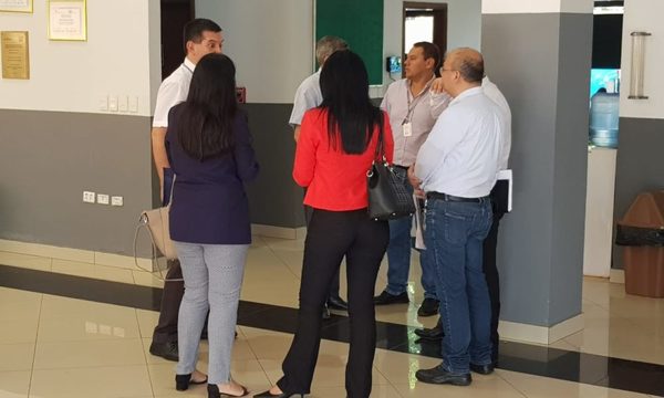 ANDE interviene agencia regional de CDE