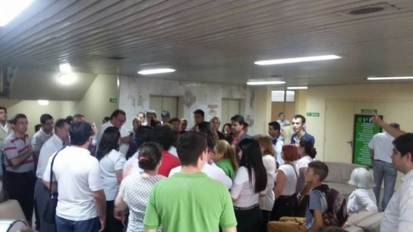 HOY / Sindicato comunal: "Mario metió a 3.000 funcionarios, muchos con altos sueldos"