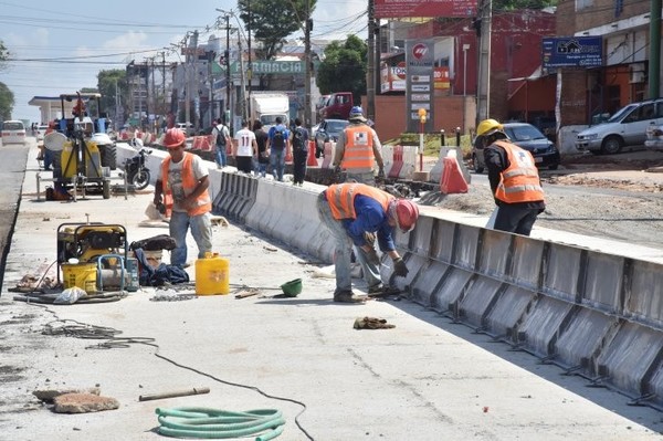 Por recomendación de la PGR, MOPC rechaza reclamos de empresa encargada de fallida obra del Metrobús