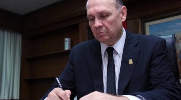 HOY / Concejales aceptan renuncia y Mario Ferreiro deja de ser intendente de Asunción