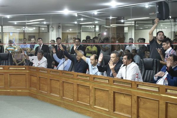 Junta omonéî Ferreiro ñesê ha oiporavo intendente pyahu - ABC Remiandu - ABC Color