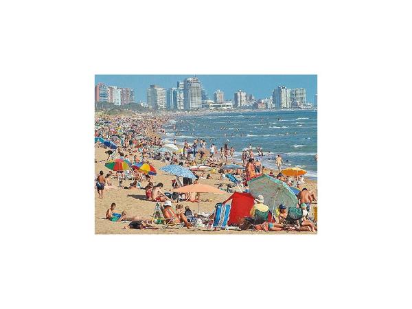 Verano uruguayo amenazado por el dólar turista argentino