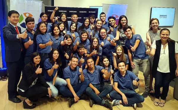 Samsung celebra la promoción de egresados - Economía - ABC Color
