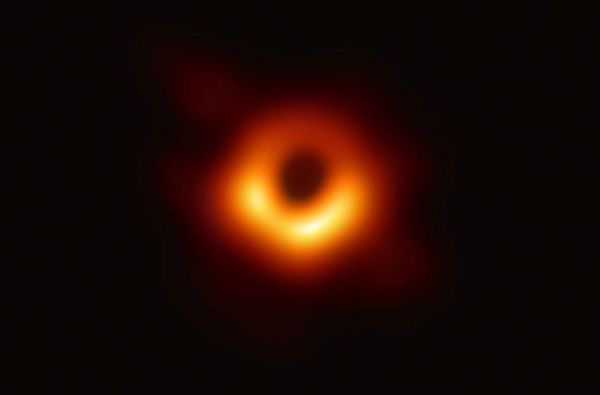 Foto de agujero negro, “Hallazgo del Año” - Internacionales - ABC Color