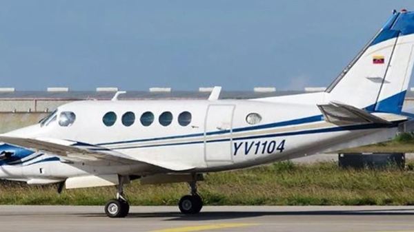 Cayó un avión con empresarios y modelos en Venezuela: nueve personas murieron » Ñanduti