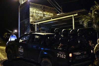 Al menos 18 muertos y 16 heridos en riña en cárcel de Honduras