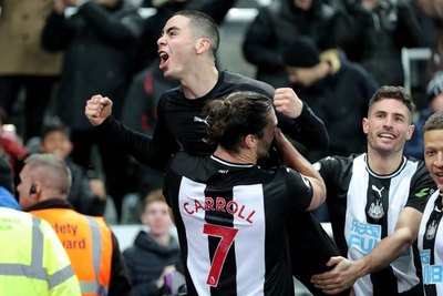 Miguel Almirón y una impresionante ovación tras su primer gol