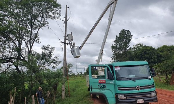Suministro de energía eléctrica ya fue reestablecido en varias zonas