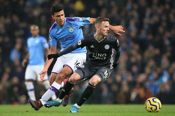 El City reacciona, remonta y amenaza al Leicester - Fútbol - ABC Color