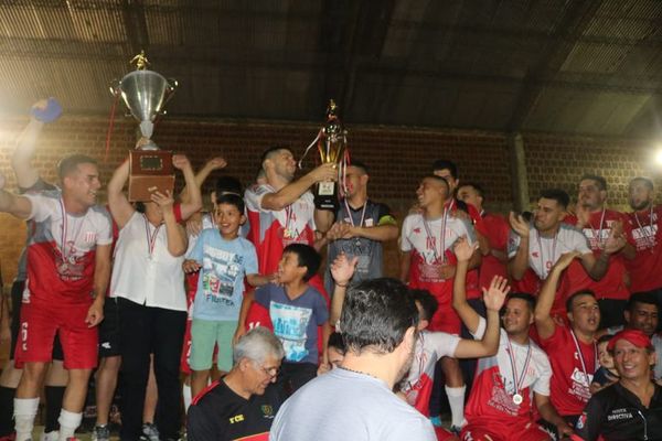 Sport Central se alza con el trofeo piqueteño - Polideportivo - ABC Color