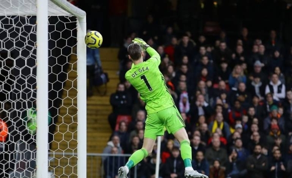 HOY / Manchester United cae ante el colista de la Premier