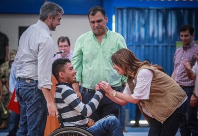 Abdo Benítez destaca aportes en formación de jóvenes