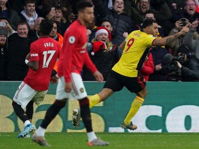 El Watford sonroja al United en el regreso de Pogba