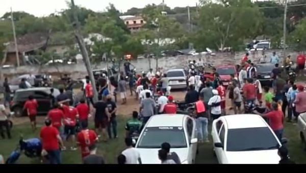Periodista denuncia agresión al término de un partido disputado en Carapeguá - Nacionales - ABC Color