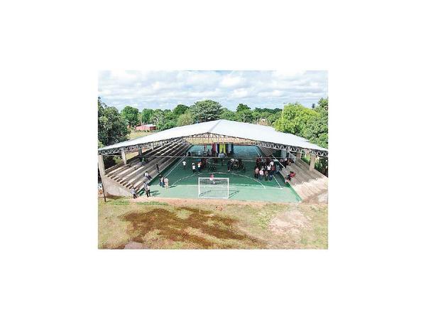 En el Chaco habilitan un polideportivo que costó G. 600 millones