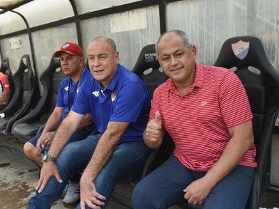 Cerro presenta hoy a Chiqui Arce