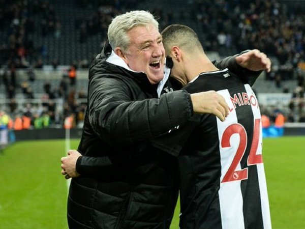 Técnico de Newcastle elogia a Miguel Almirón tras su primer gol en la Premier